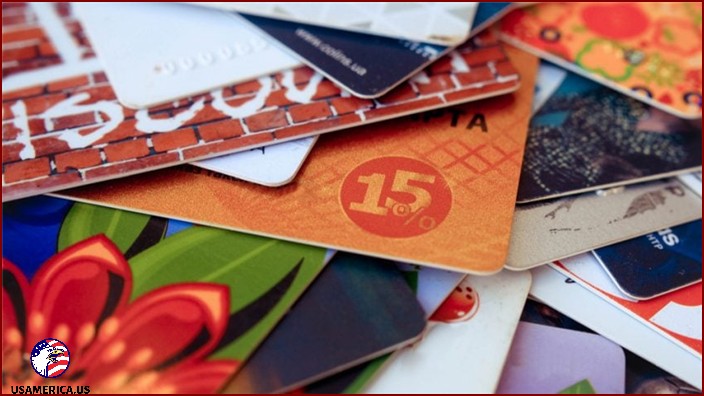 10 Tricks to Supercharge Your Holiday Sales with Gift Cards