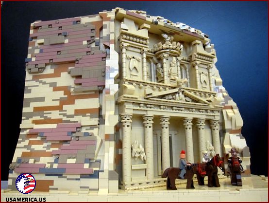 25 Mind-Blowing LEGO Creations Inspired by Movies
