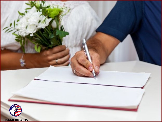 The Ultimate Guide: How to Become a Wedding Officiant